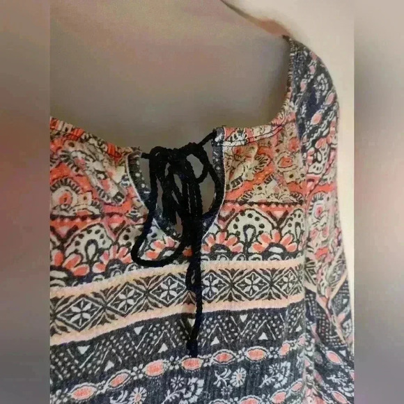 2 FOR 25$ FRENCH LAUNDRY blouse- (#661) - Picture 3 of 7